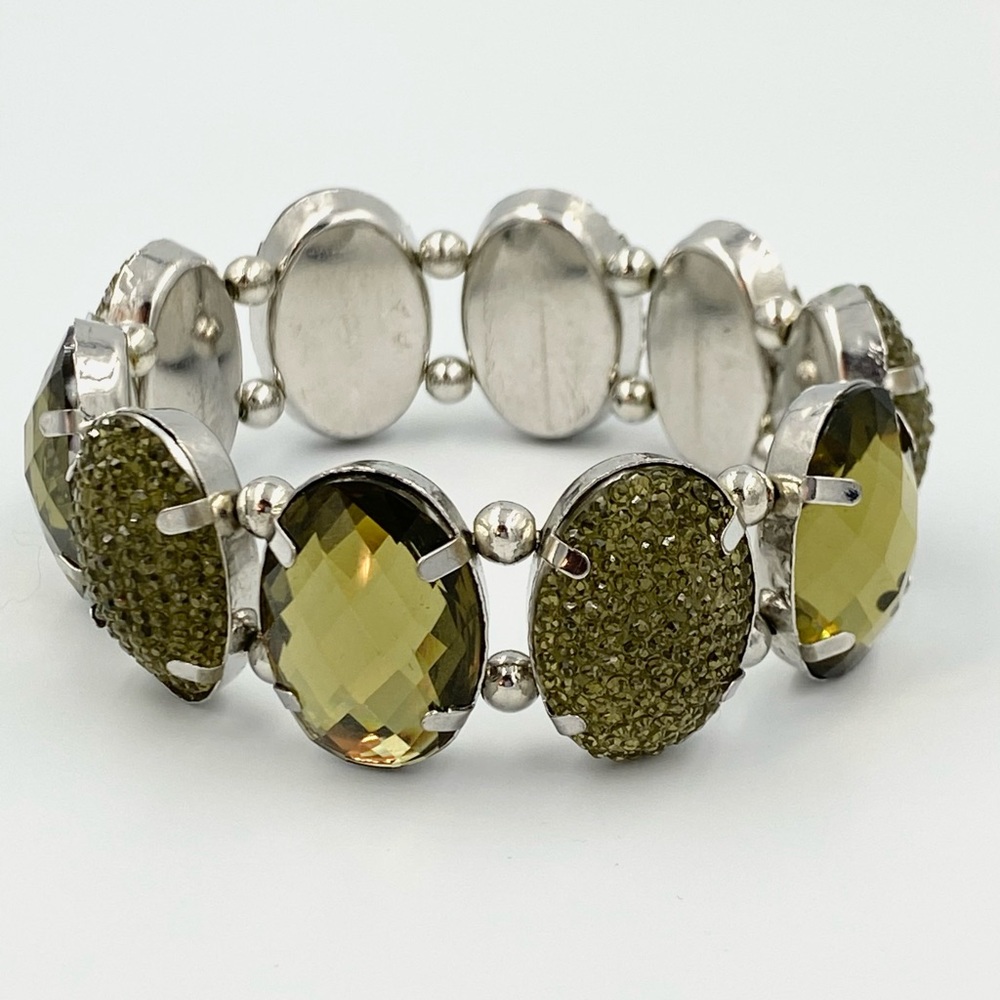 Macy’s Sparkly Bracelet (Stretchy)